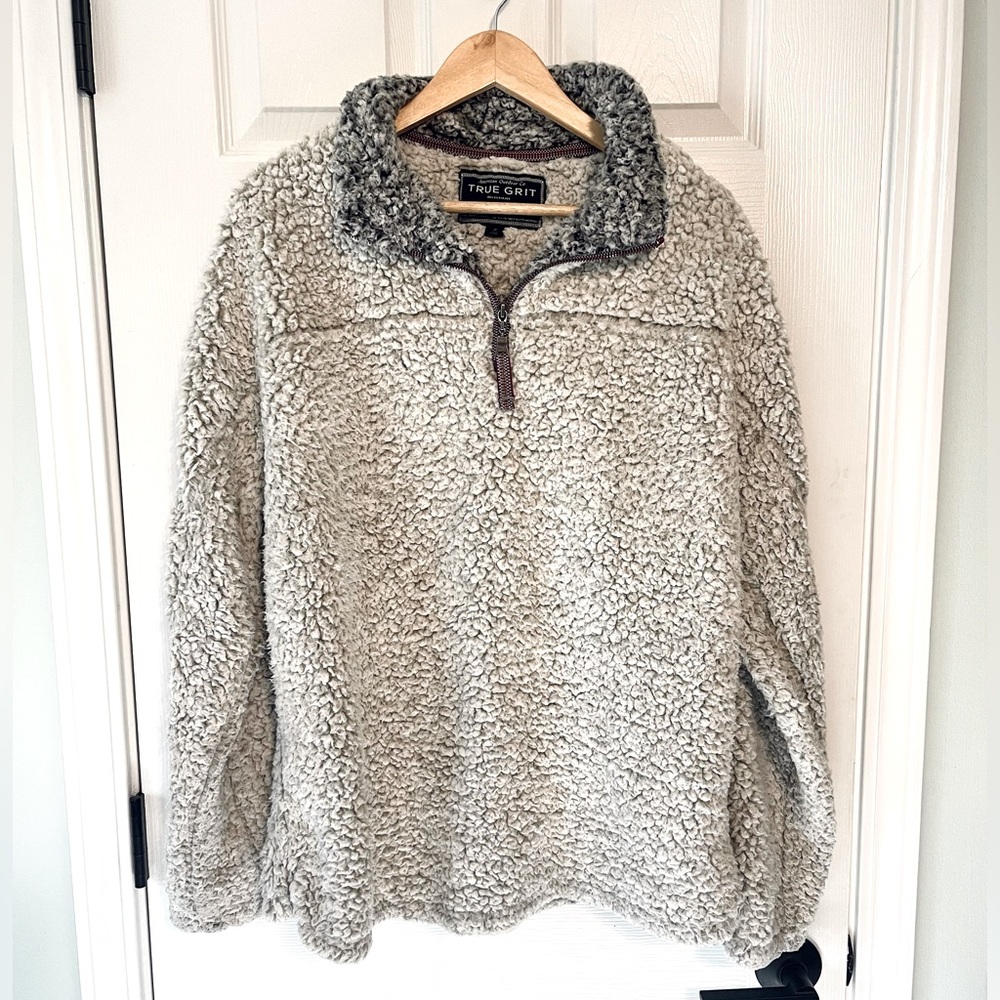 True Grit Sherpa Quarter Zip Pullover Ladies Size M/ Men’s size S